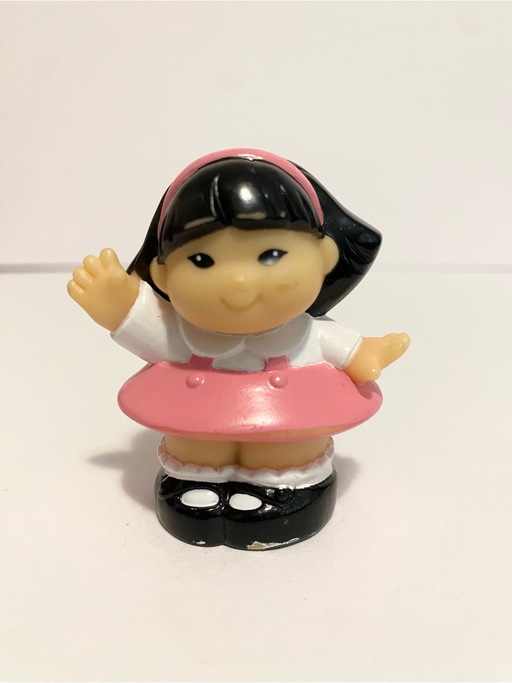Little People Sonya Lee Girl Pink Dress School Dollhouse Fisher Price 4/$20 🛑